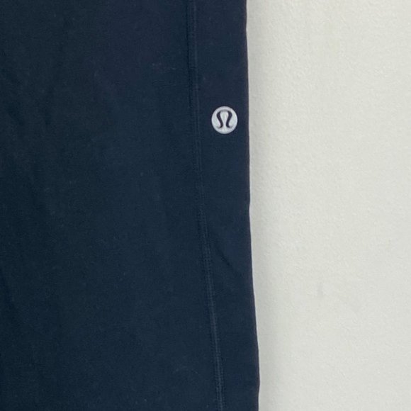 Lululemon Black Cropped High Rise Leggings Size 10 Anti Stink Stretch Yoga Pants - Picture 4 of 10